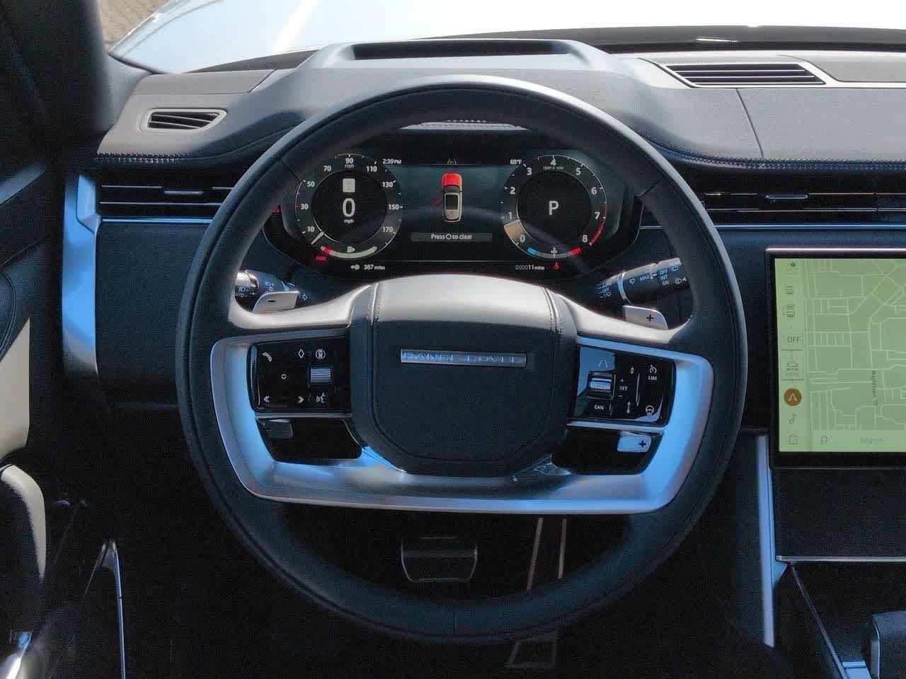 New 2026 Land Rover Range Rover Long Wheelbase SE AWD/4WD image 14