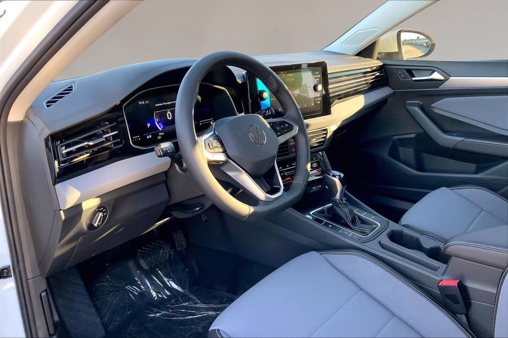 New 2026 Volkswagen Jetta SE FWD image 7