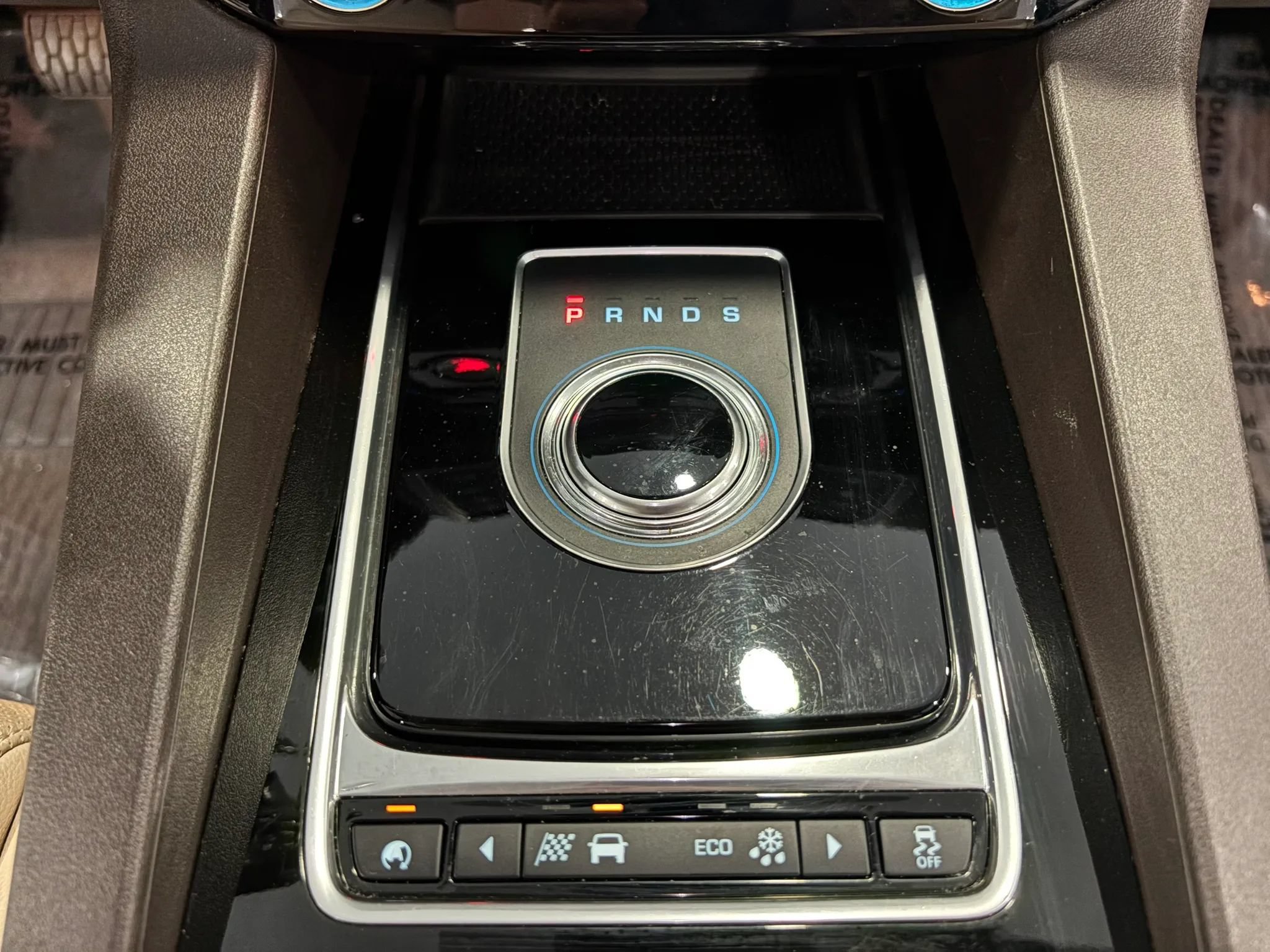 Used 2017 Jaguar F-PACE Prestige AWD/4WD image 28