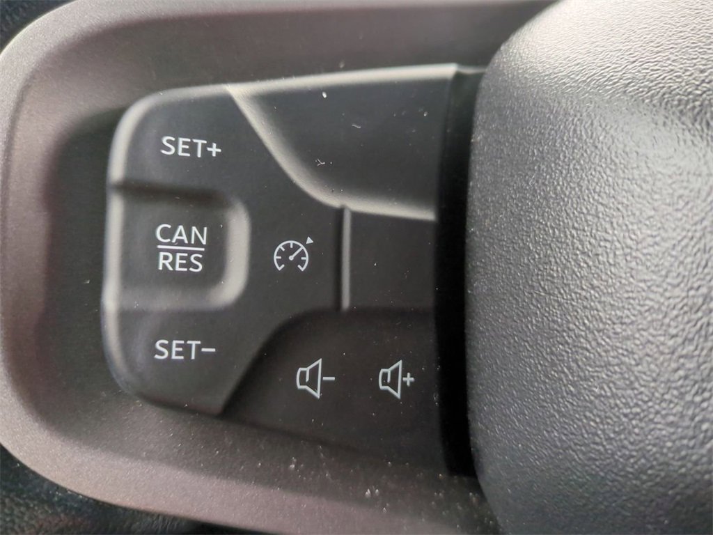 Used 2023 Ford Bronco Big Bend image 14