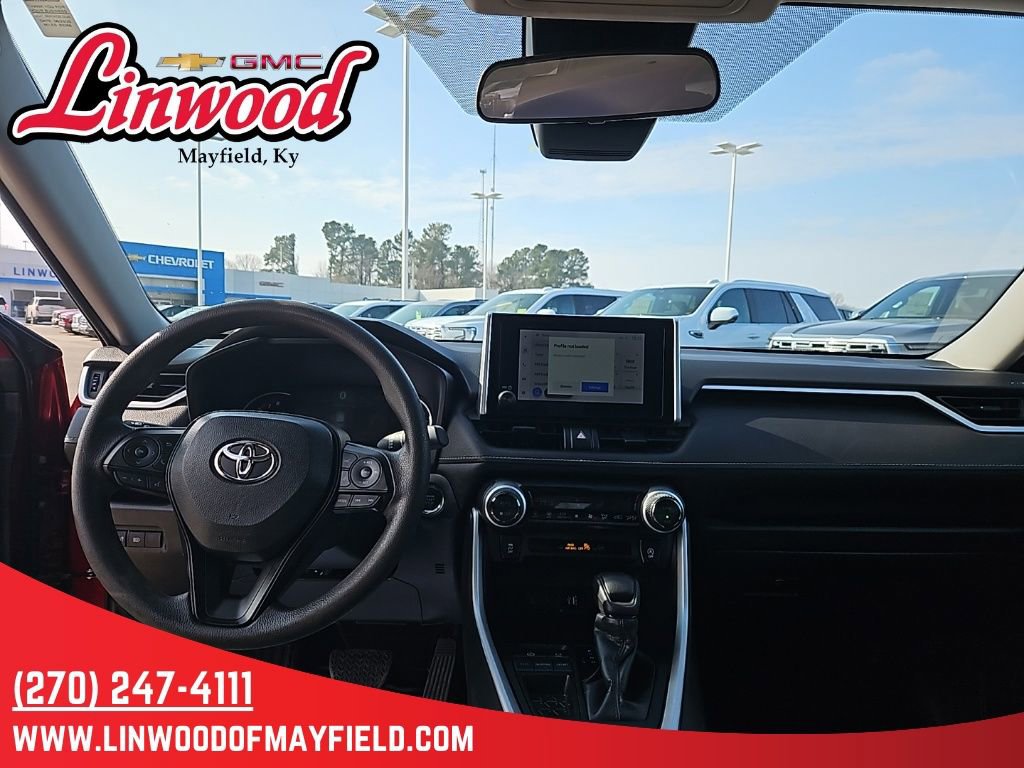 Used 2023 Toyota RAV4 XLE image 15