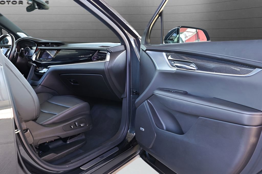 Used 2022 Cadillac XT6 Sport image 75