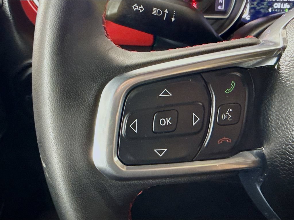 Used 2023 Jeep Gladiator Rubicon w/ LED Lighting Group AWD/4WD image 11