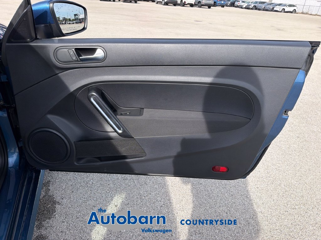 Used 2019 Volkswagen Beetle 2.0T S FWD image 19