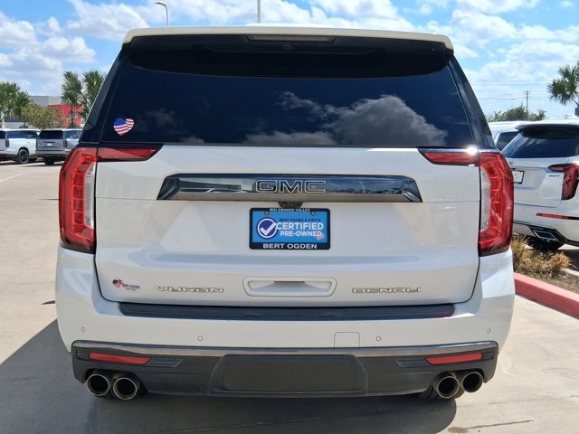 Used 2023 GMC Yukon XL Denali Ultimate image 4