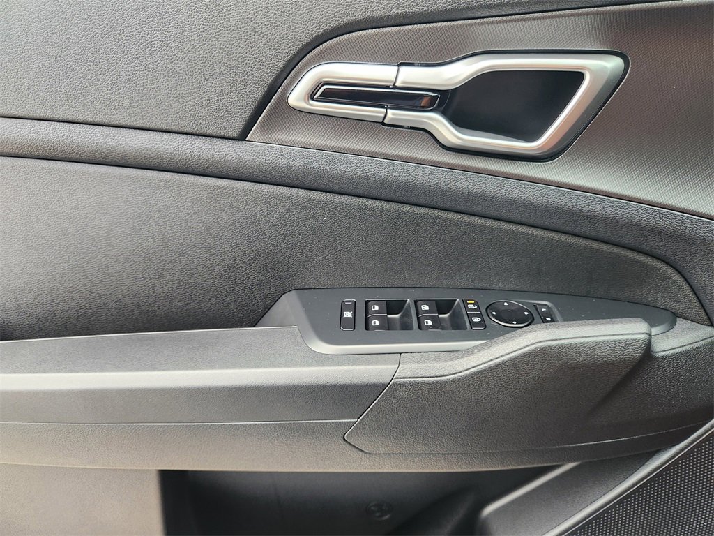 New 2026 Kia Sportage LX w/ LX Convenience Package image 16