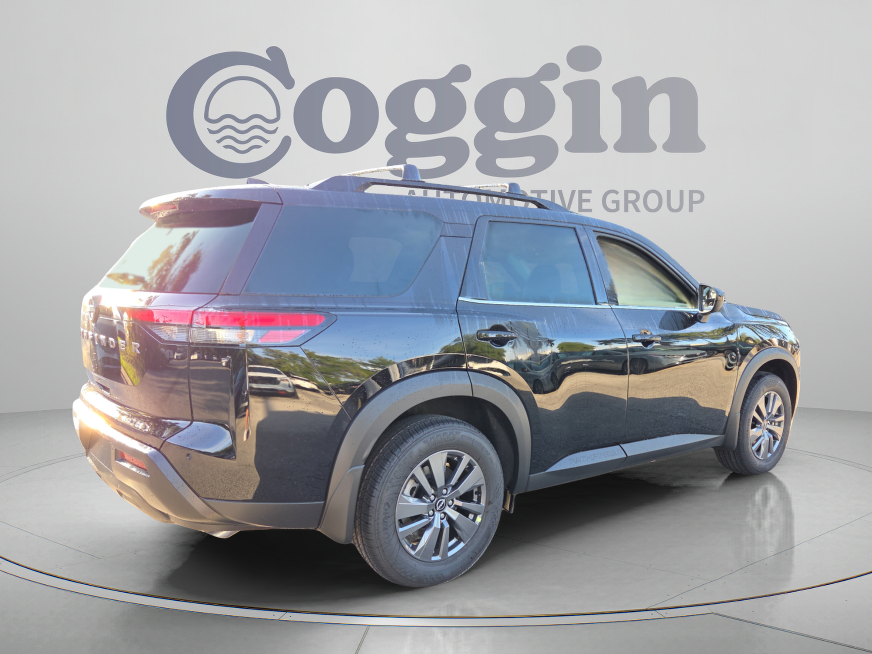 New 2026 Nissan Pathfinder SV FWD image 5