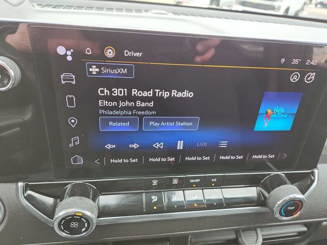 Certified 2023 Chevrolet Colorado Trail Boss w/ Technology Package image 13