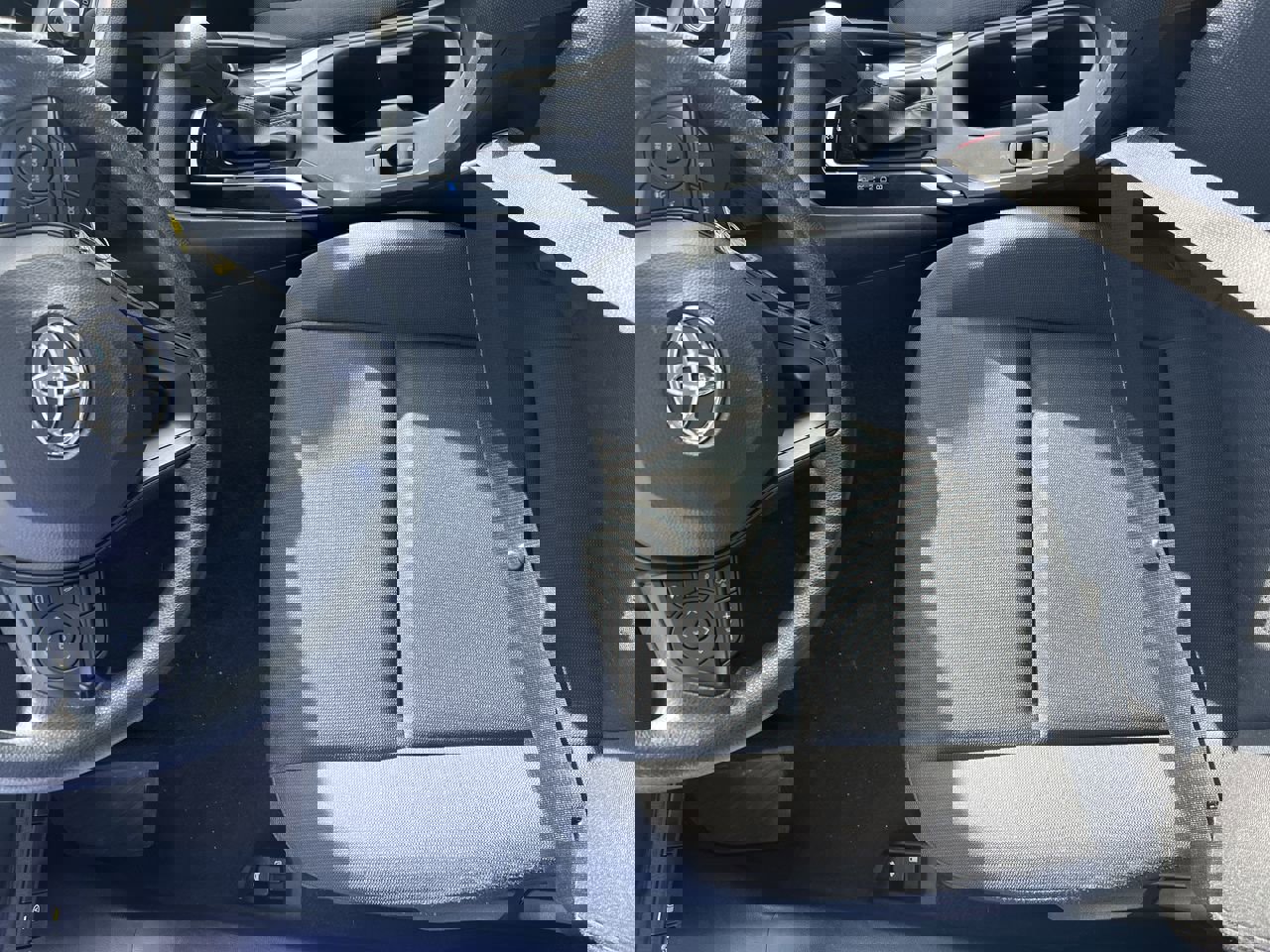 Used 2024 Toyota Corolla LE image 16