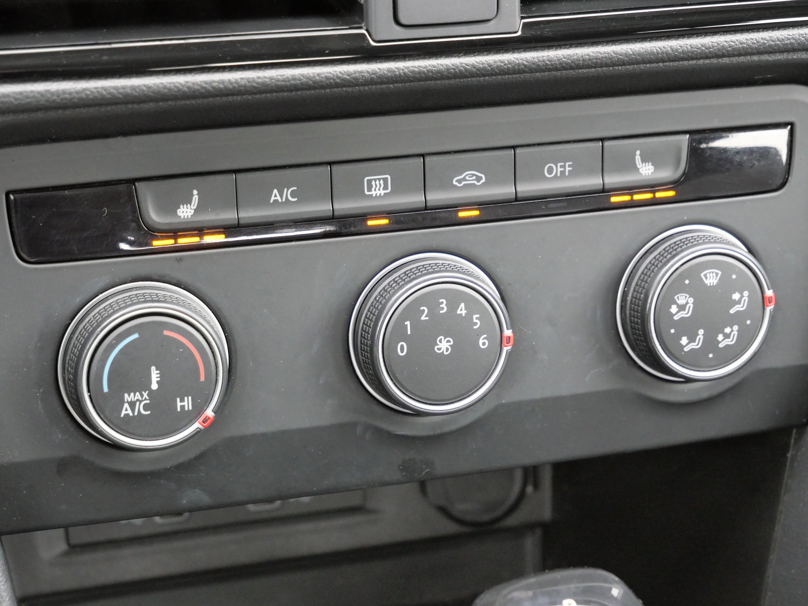 Certified 2022 Volkswagen Taos S image 24