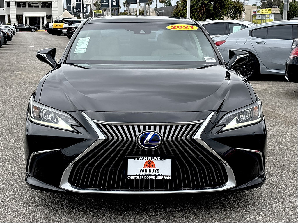 Used 2021 Lexus ES 300h w/ Premium Package FWD image 6