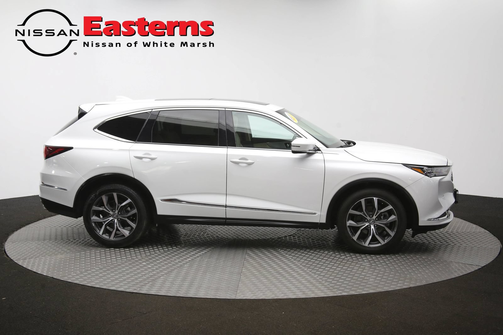 Used 2024 Acura MDX SH-AWD w/ Technology Package image 48