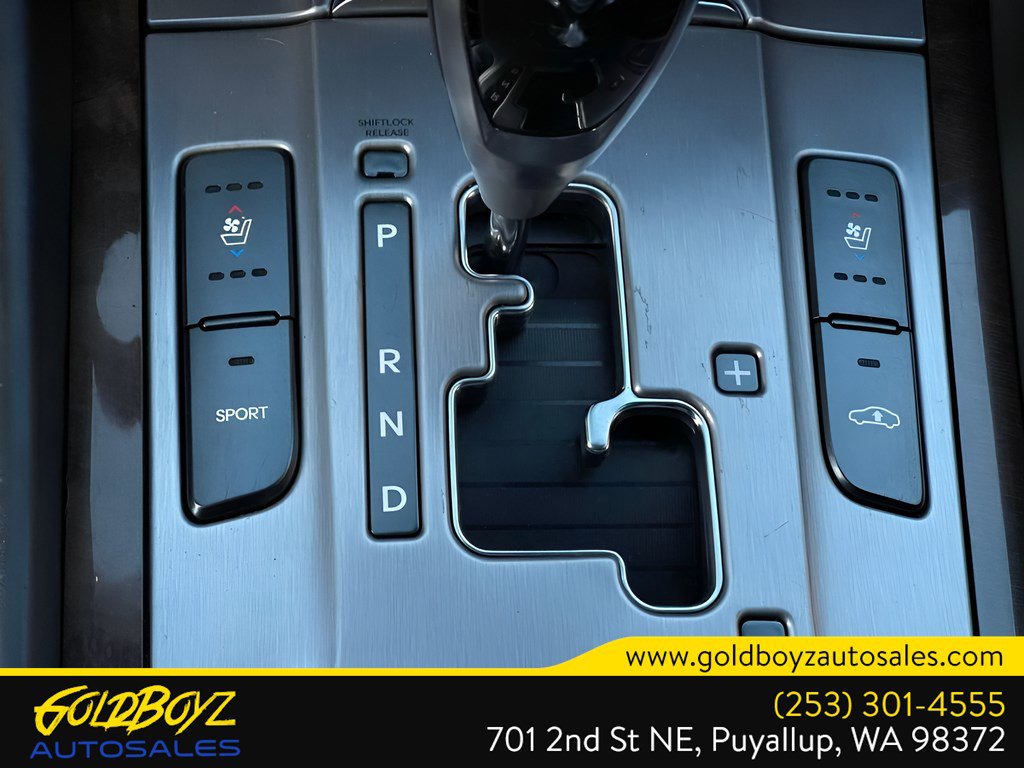 Used 2011 Hyundai Equus Signature RWD image 26