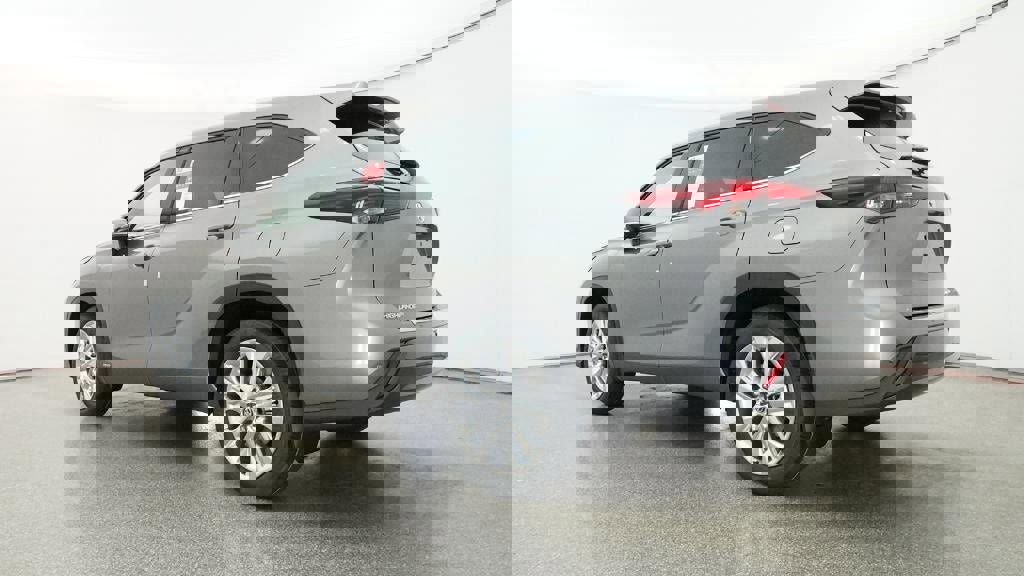 New 2026 Toyota Highlander Limited image 5