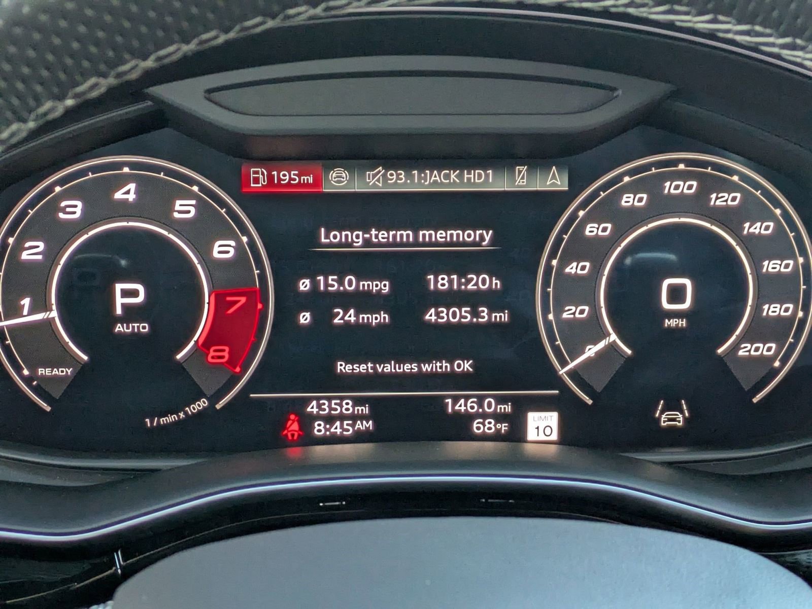 New 2025 Audi RS Q8 performance AWD/4WD image 12