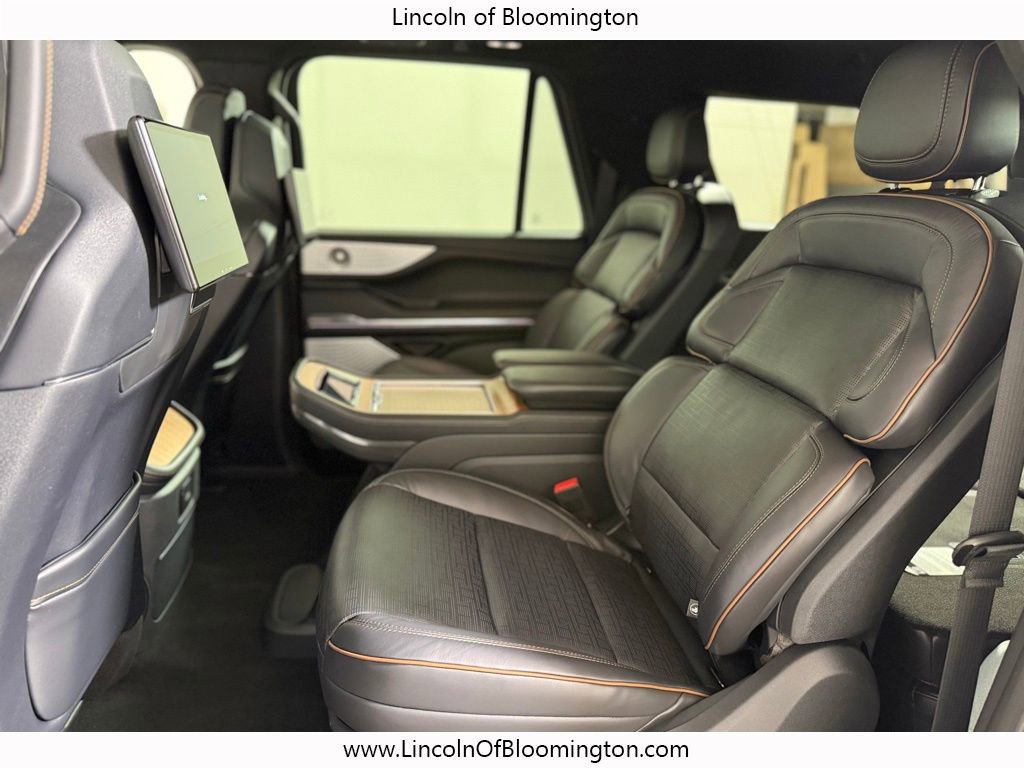 New 2025 Lincoln Navigator L Black Label image 48