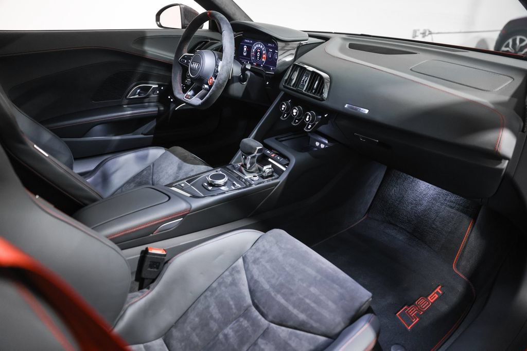 Used 2023 Audi R8 V10 GT RWD image 22