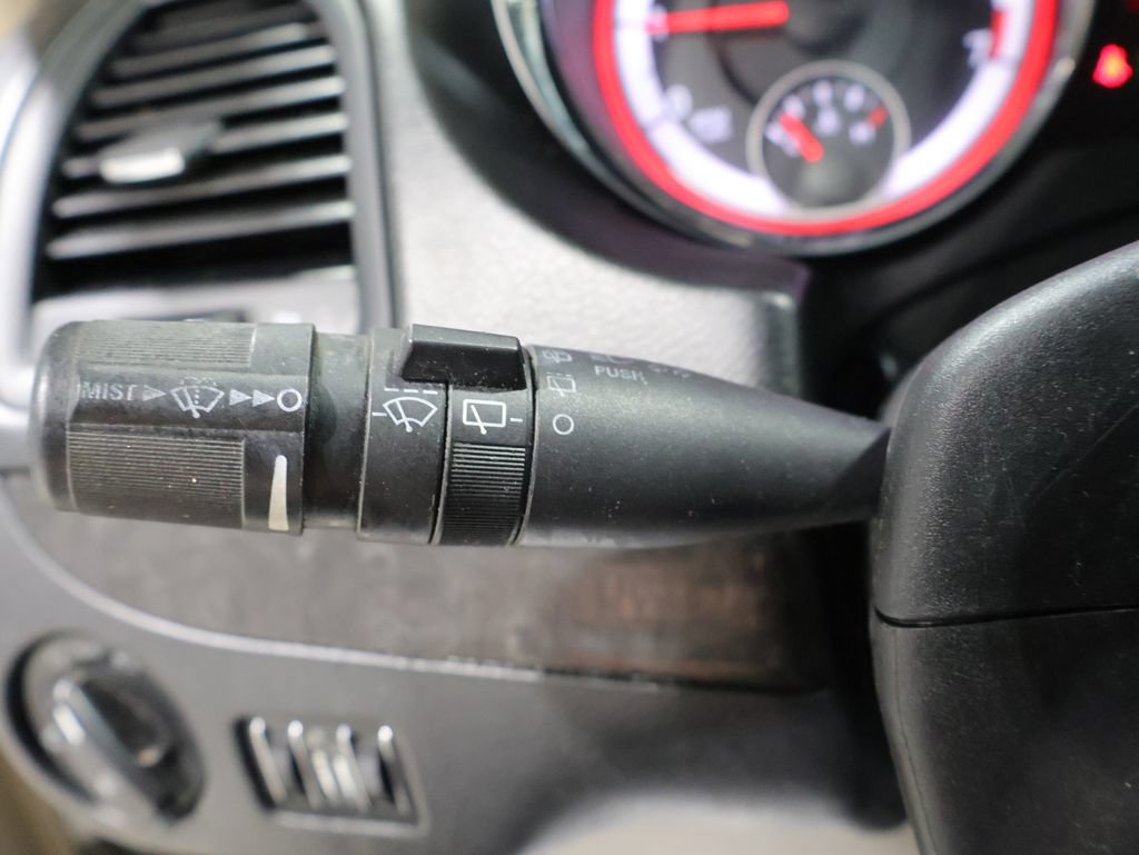 Used 2012 Dodge Grand Caravan Crew w/ Crew Value Pkg FWD image 29