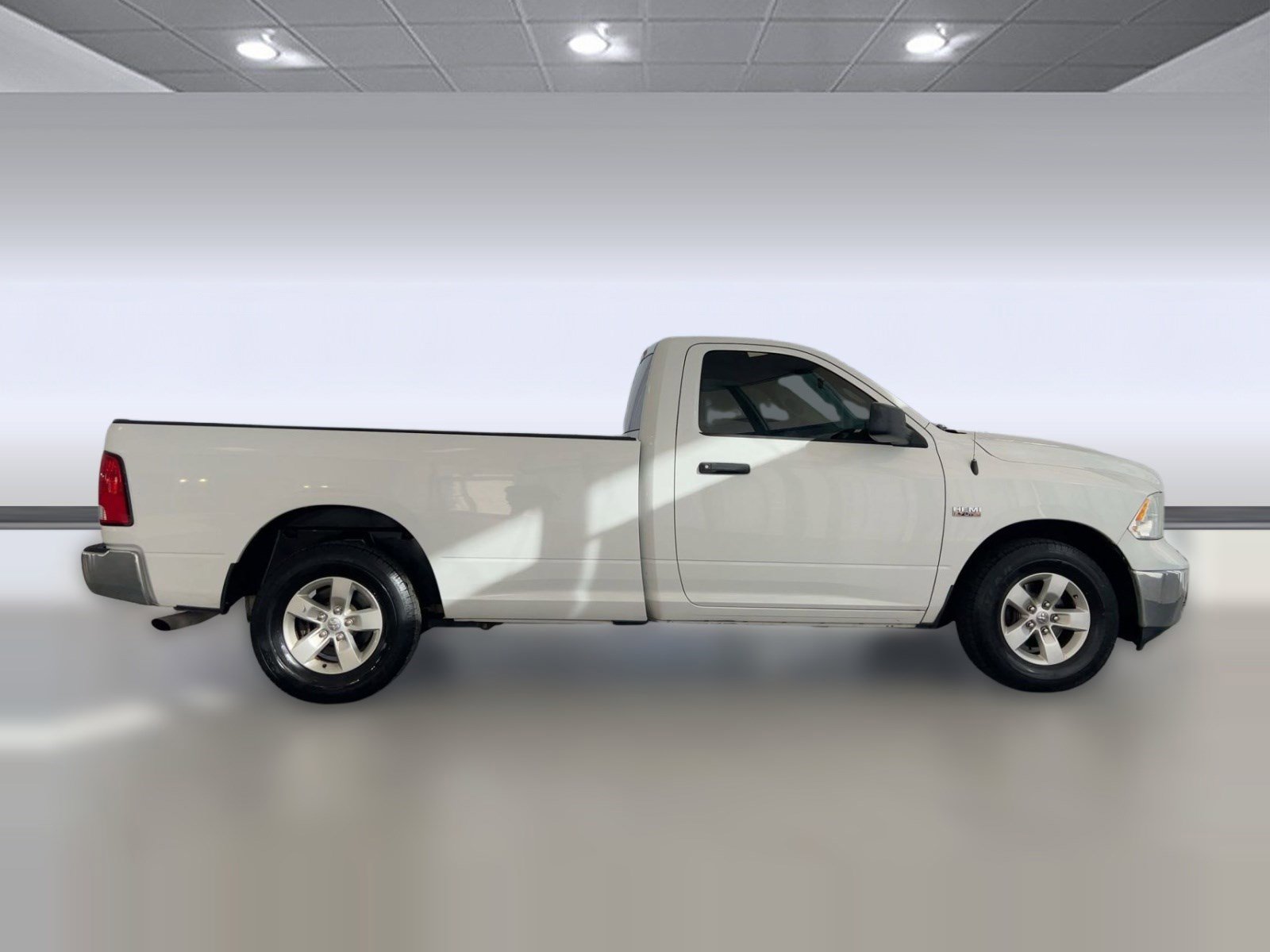 Used 2014 RAM 1500 Tradesman w/ Exterior Appearance Group image 8