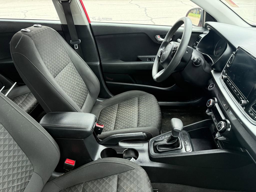 Used 2023 Kia Rio S w/ Technology Package image 15