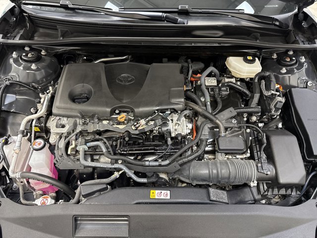 Used 2025 Toyota Camry LE AWD/4WD image 29