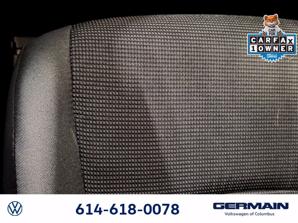 Used 2025 Toyota RAV4 LE FWD image 33