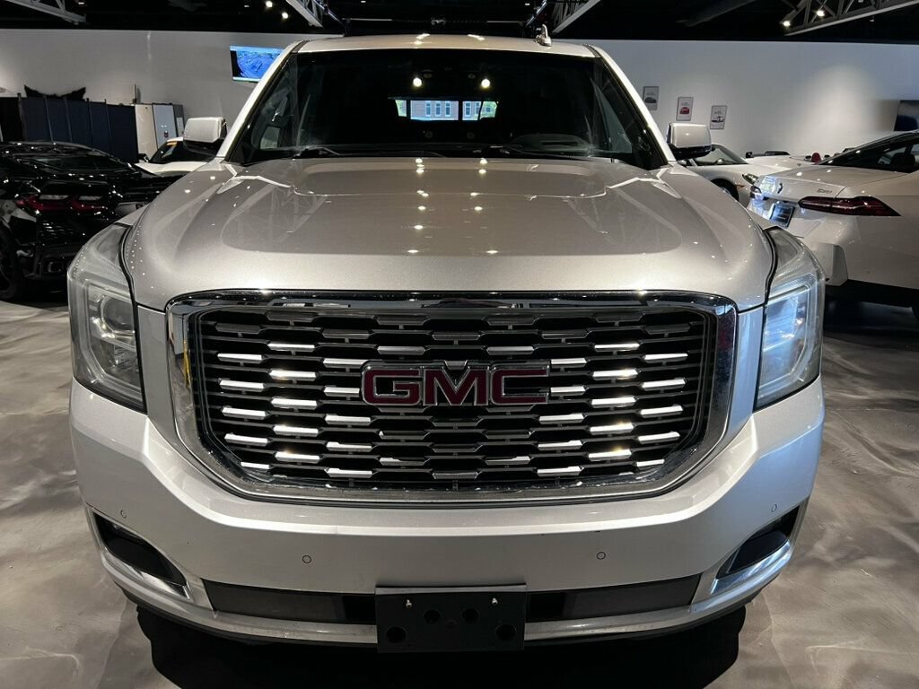 Used 2020 GMC Yukon XL Denali AWD/4WD image 2
