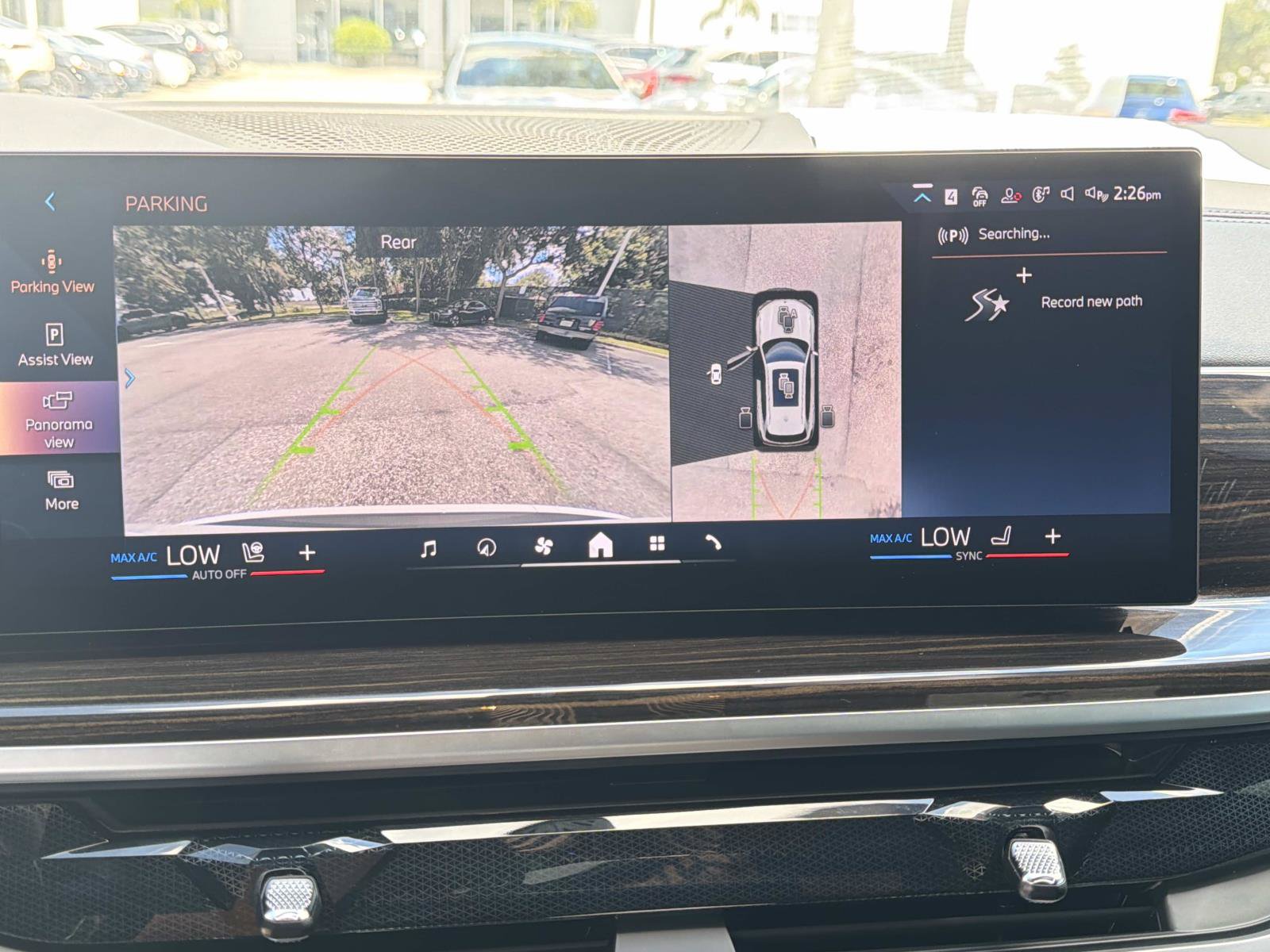 Used 2025 BMW X5 sDrive40i w/ Climate Comfort Package RWD image 22