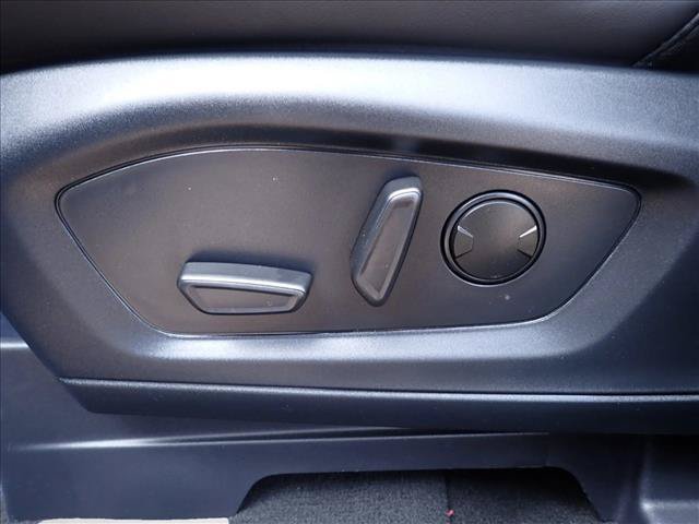 Used 2025 Ford Explorer ST AWD/4WD image 15