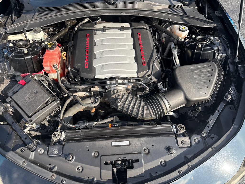 Used 2021 Chevrolet Camaro LT RWD image 24