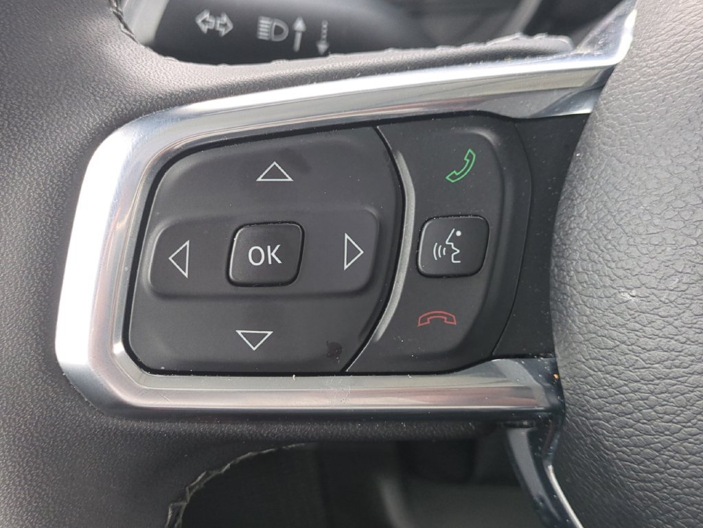 Used 2025 Jeep Wrangler Unlimited Sahara AWD/4WD image 26