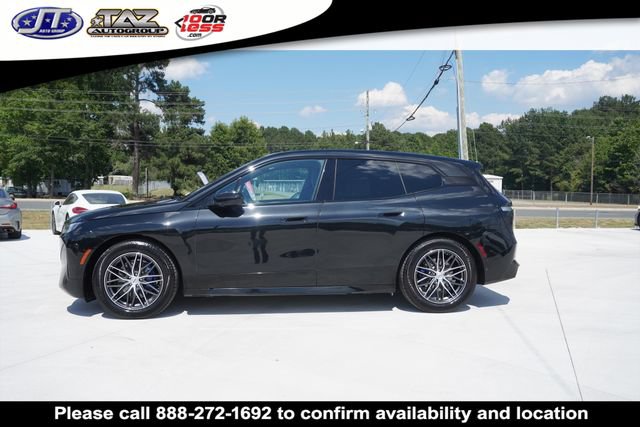 Used 2022 BMW iX xDrive50 w/ Sport Package AWD/4WD image 4