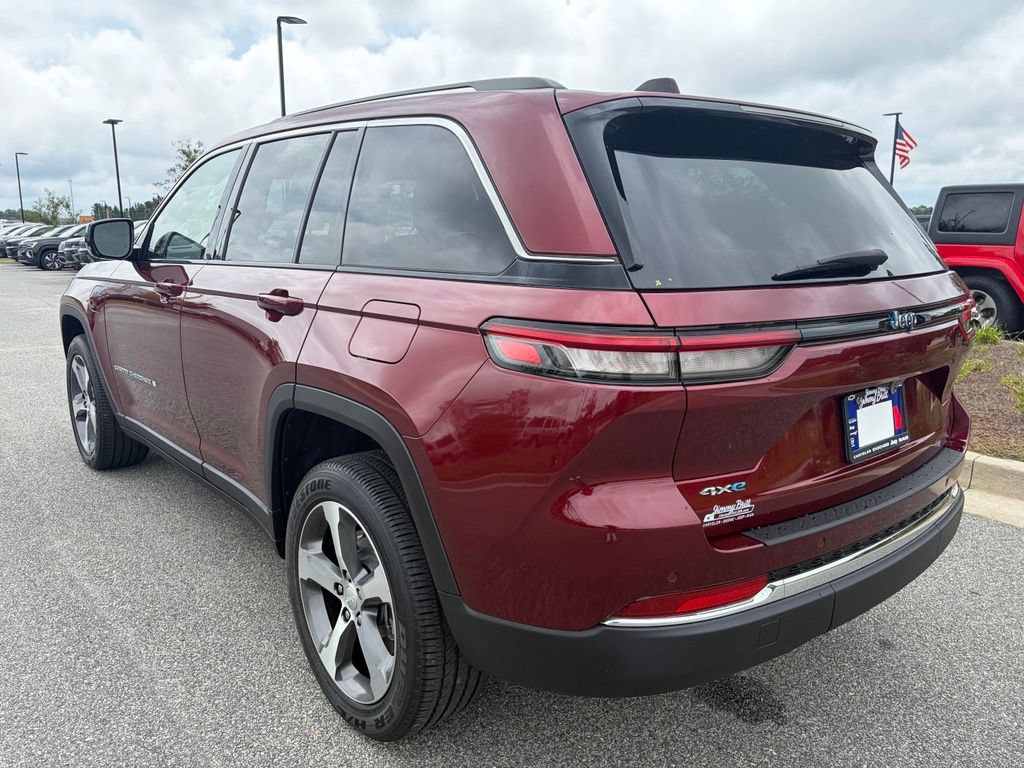 Used 2023 Jeep Grand Cherokee 4WD 4xe image 17