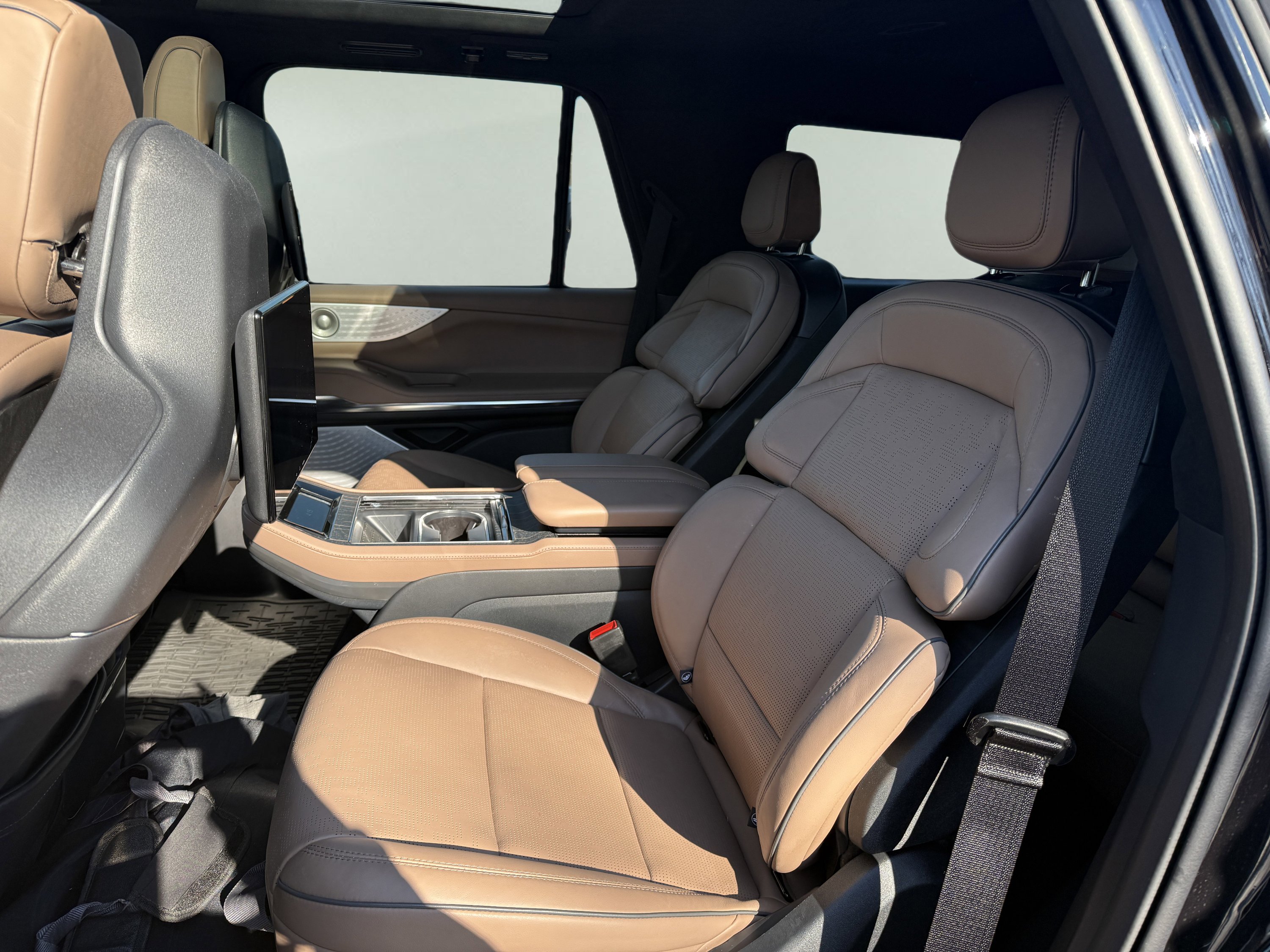 Used 2025 Lincoln Navigator Black Label AWD/4WD image 11