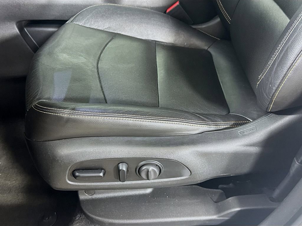 Used 2021 GMC Terrain SLT FWD image 22