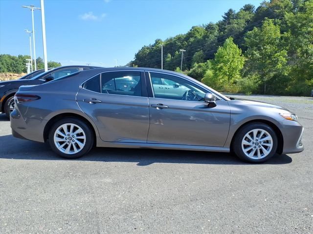Used 2023 Toyota Camry LE FWD image 11