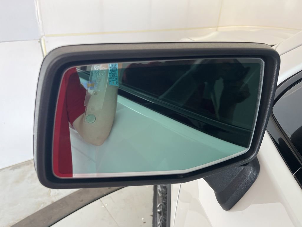 Used 2025 GMC Sierra 1500 AT4 image 40