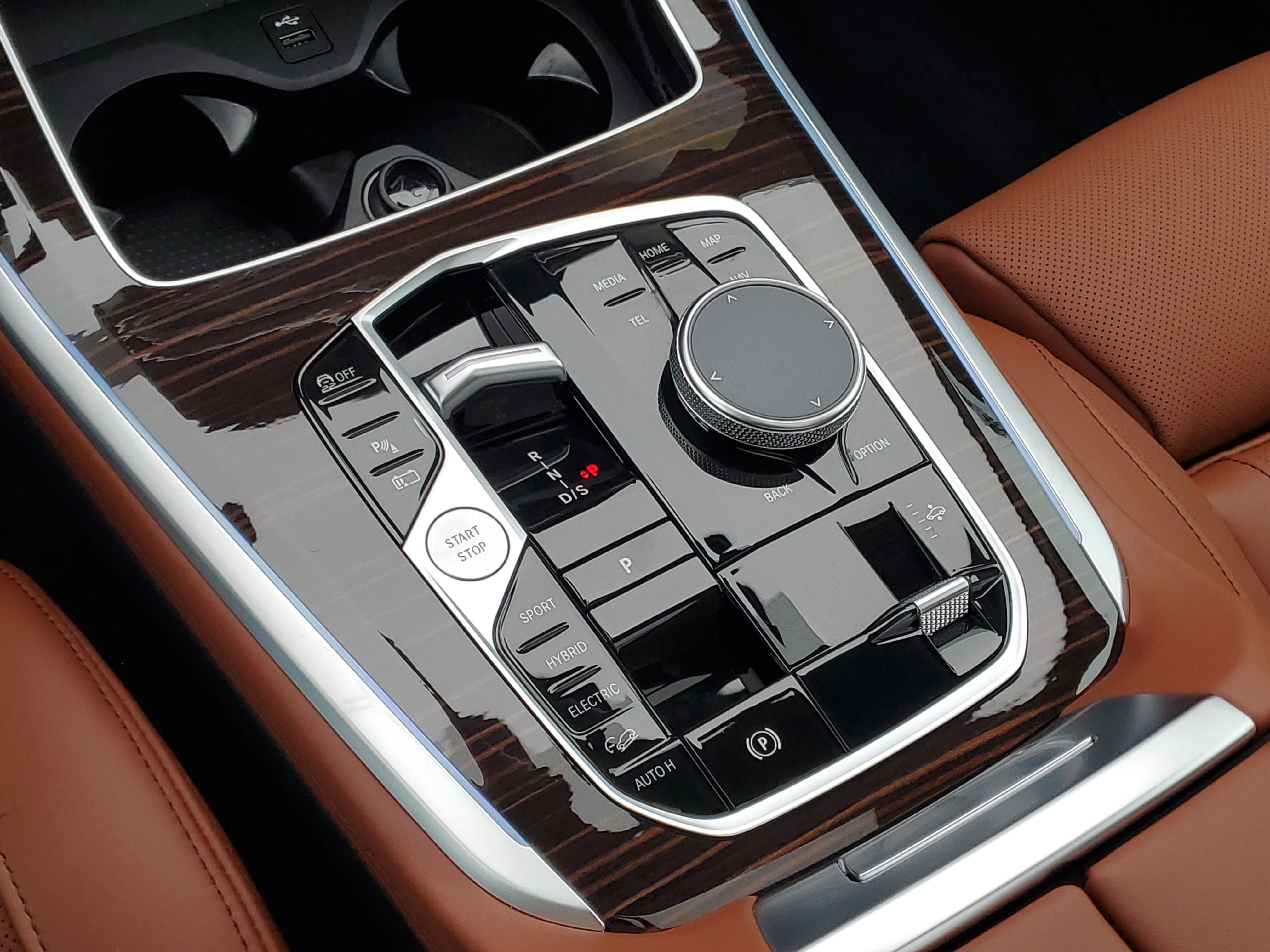 New 2026 BMW X5 xDrive50e w/ M Sport Package AWD/4WD image 20