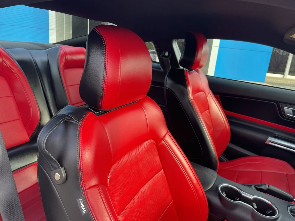 Used 2020 Ford Mustang GT Premium w/ Equipment Group 401A image 27