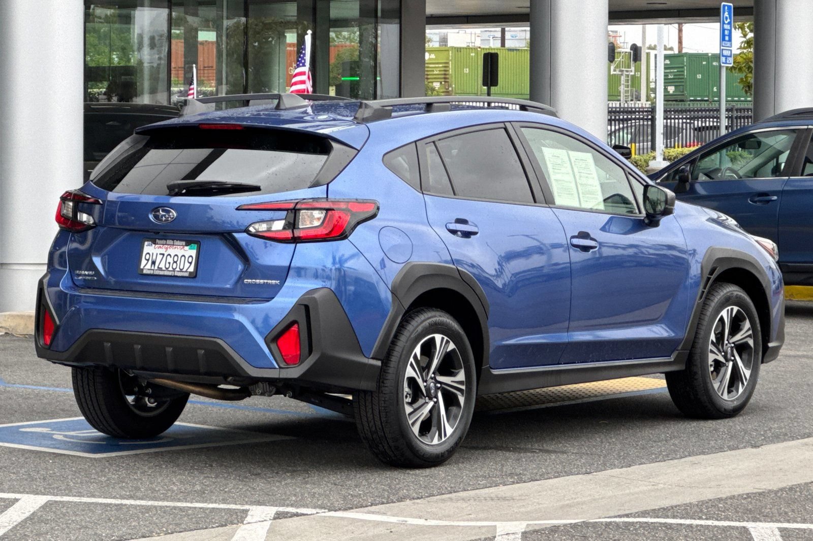 Certified 2025 Subaru Crosstrek 2.5i Premium AWD/4WD image 4