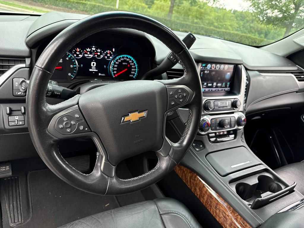 Used 2019 Chevrolet Tahoe Premier AWD/4WD image 9