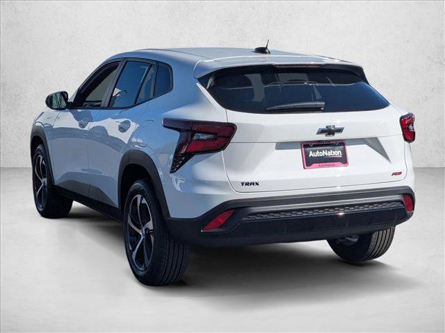 New 2026 Chevrolet Trax RS w/ Sunroof Package FWD image 9