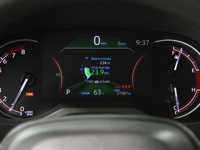 Used 2024 Toyota RAV4 LE image 8