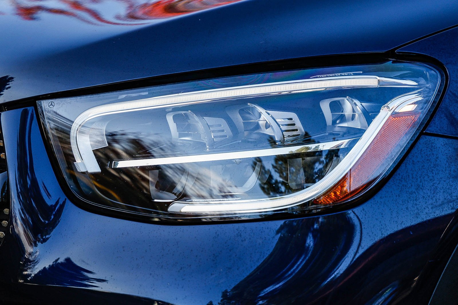 Used 2023 Mercedes-Benz GLC 300 4MATIC Coupe image 7