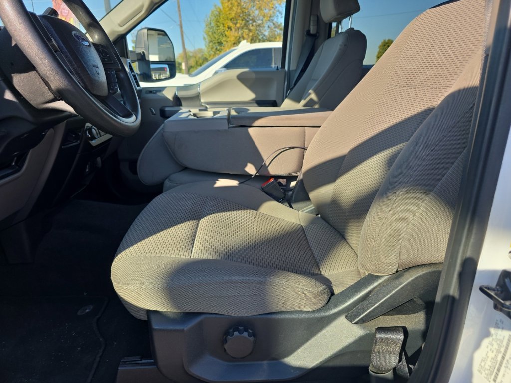 Used 2021 Ford F250 XLT AWD/4WD image 24
