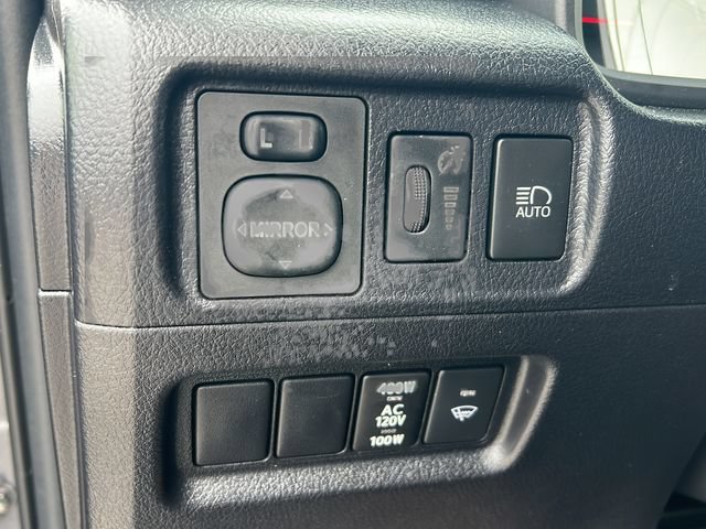 Used 2024 Toyota 4Runner SR5 AWD/4WD image 20