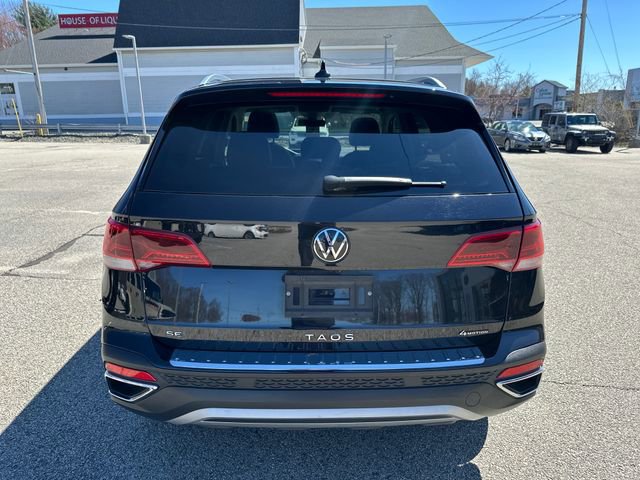 Certified 2024 Volkswagen Taos SE AWD/4WD image 8