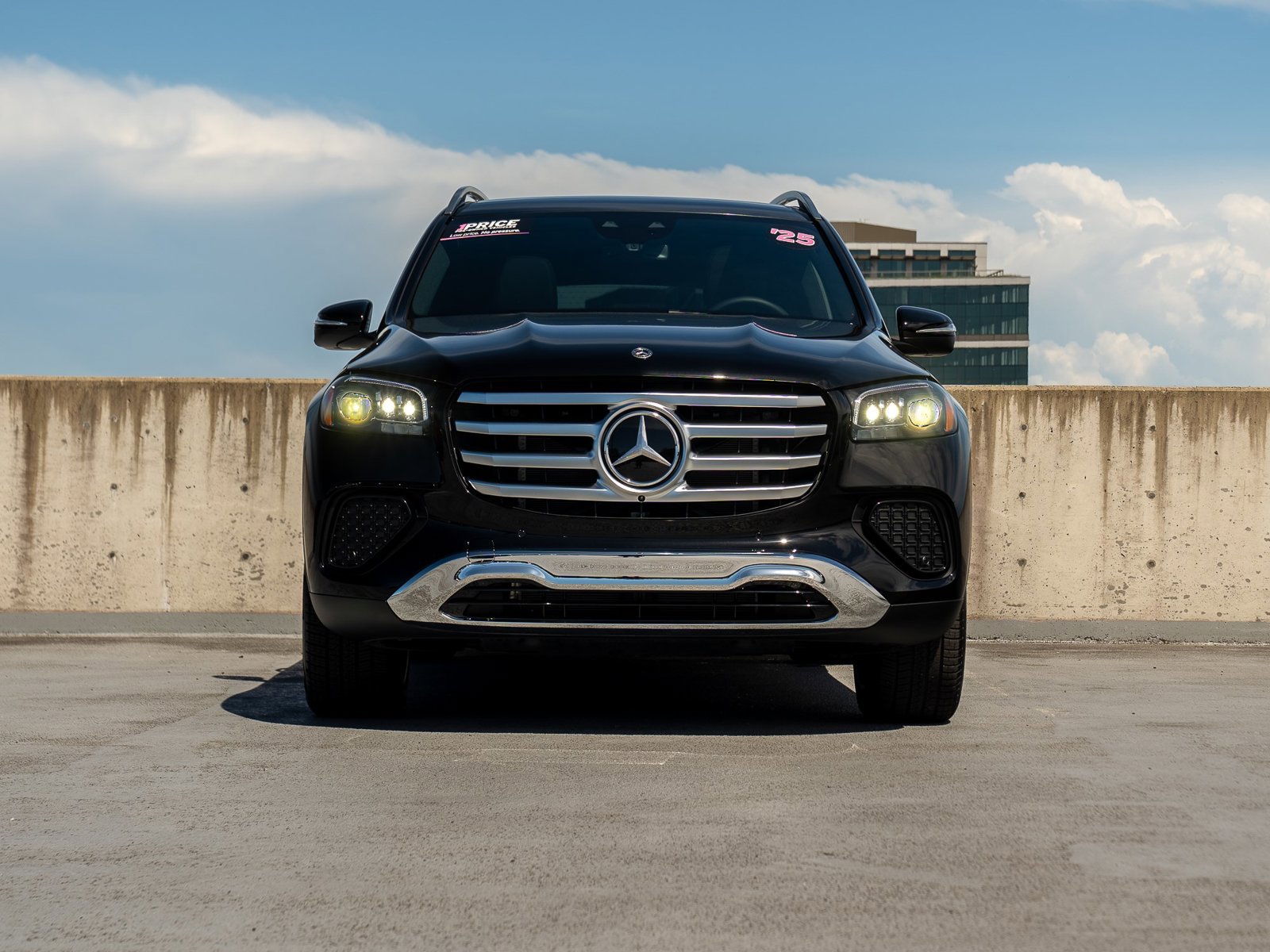 Certified 2025 Mercedes-Benz GLS 450 4MATIC video 2