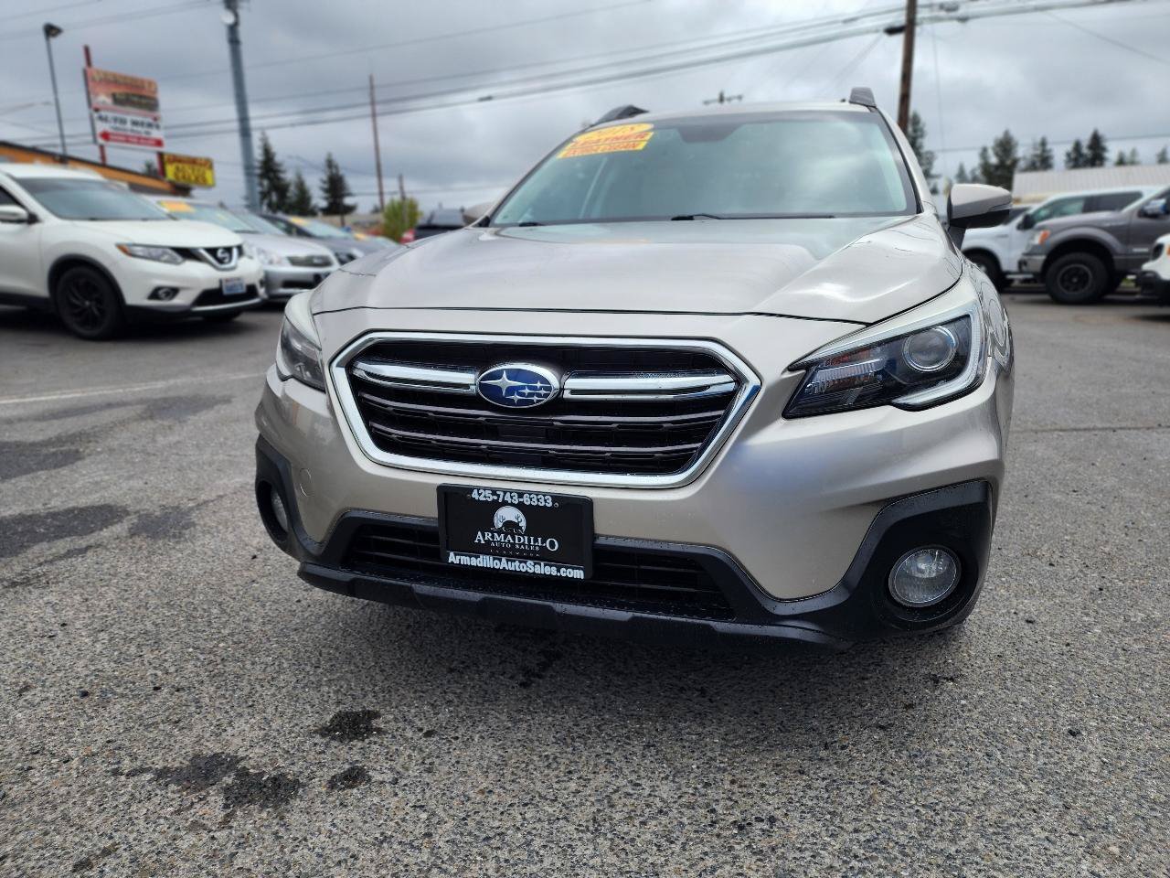 Used 2018 Subaru Outback 2.5i Limited AWD/4WD image 2