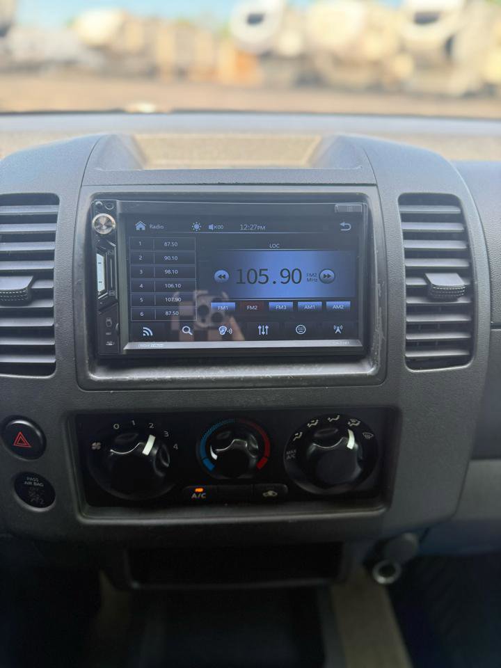 Used 2009 Suzuki Equator 2WD Extended Cab image 14